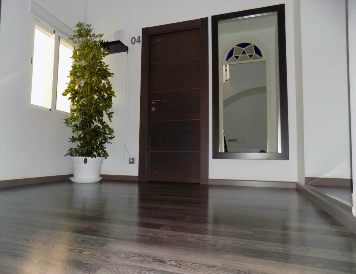 セビリア Residencia Viriatoホステル エクステリア 写真